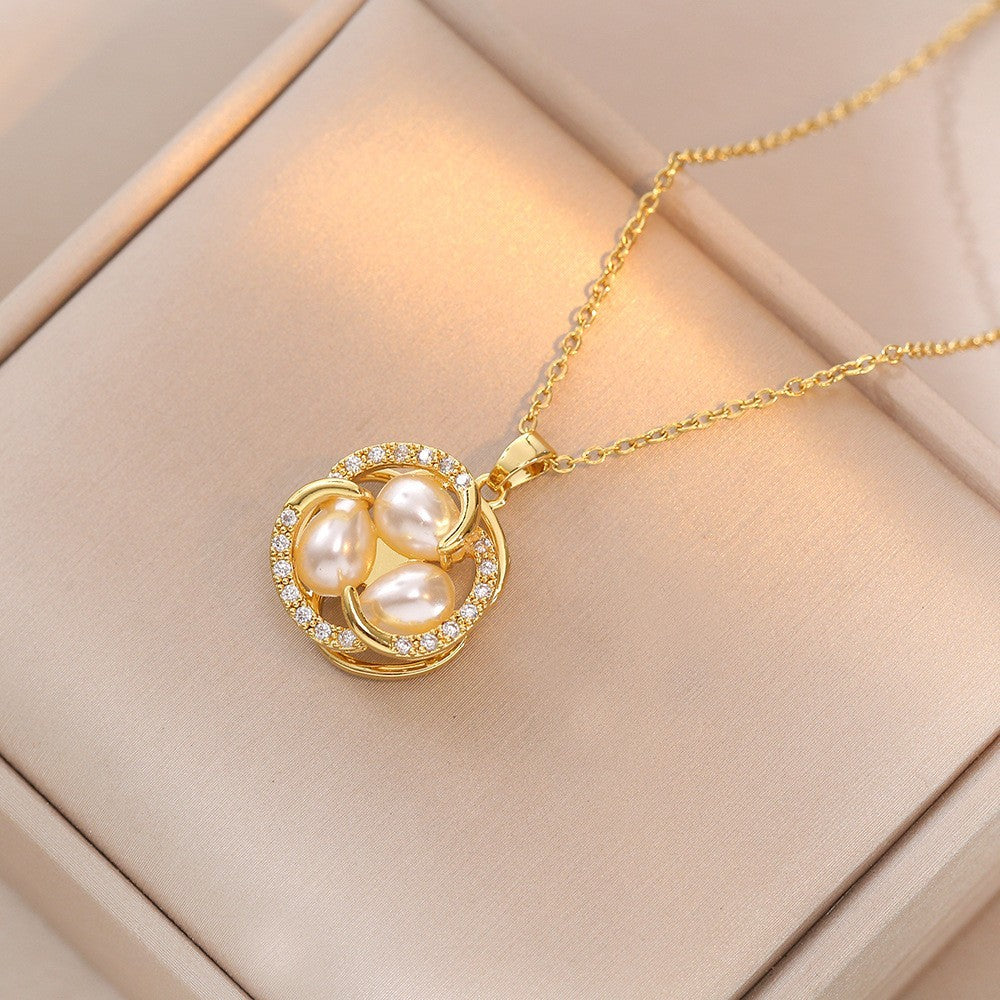 Women's Colorful Flower Titanium Steel Clavicle Chain Necklace