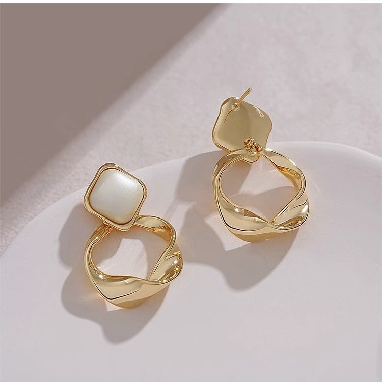 Women's French Style Matte Vintage Circle Light Rings