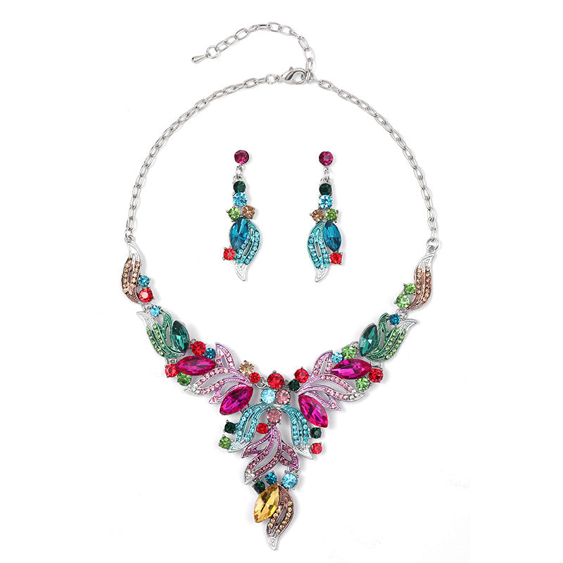 Painting Oil Female High Profile Retro Sweater Chain Clavicle Alloy Necklaces
