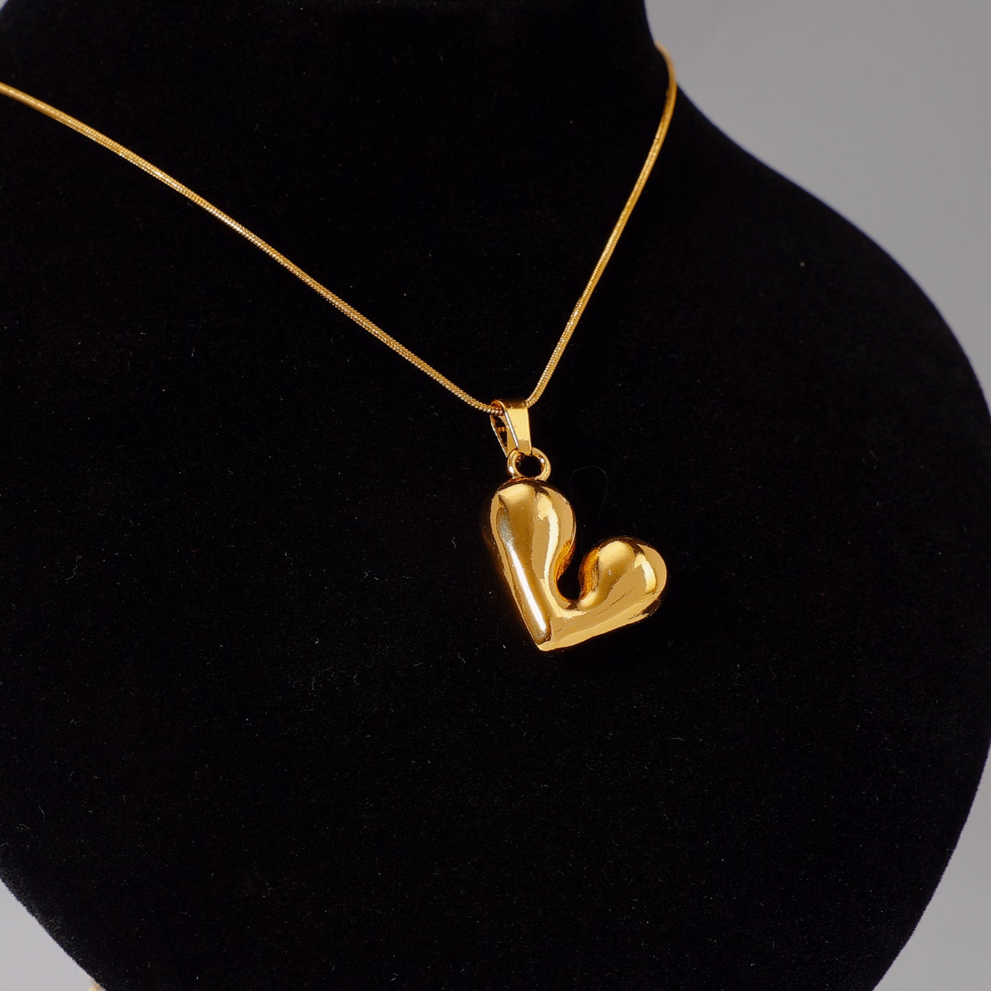 Titanium Steel Stainless Fashion Simple Light Luxury Gold Pendants