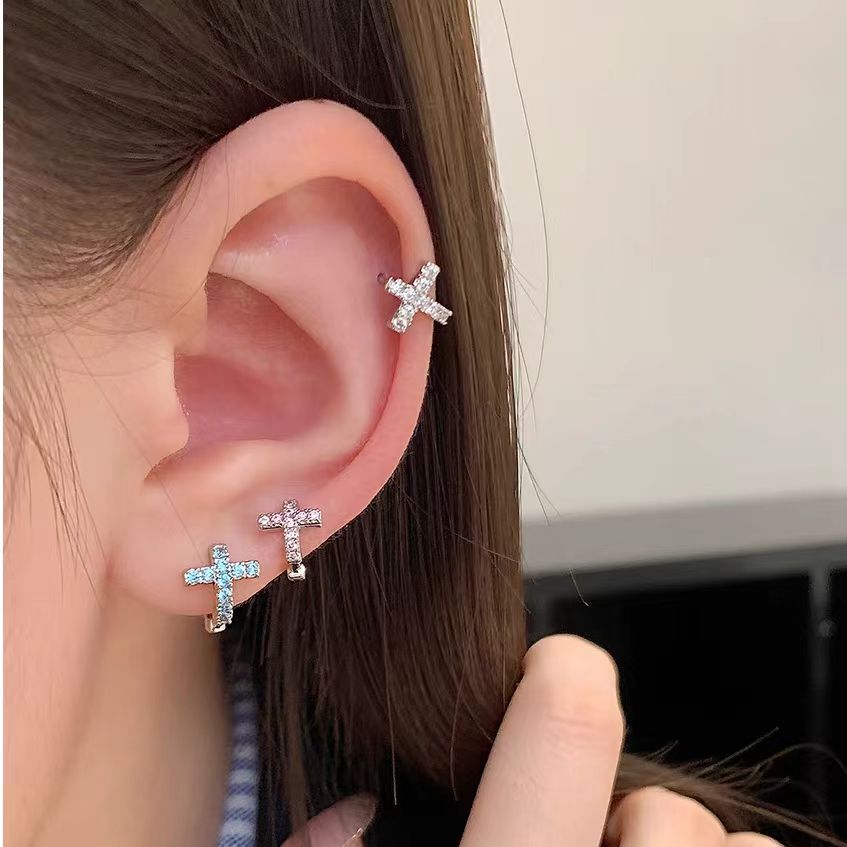 Women's Edge Ear Bone Sleeping No Need To Take Off Straight Stud Earrings
