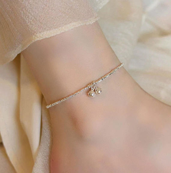 Retro Lotus Design Mountain Ghost Money Tassel Bracelet