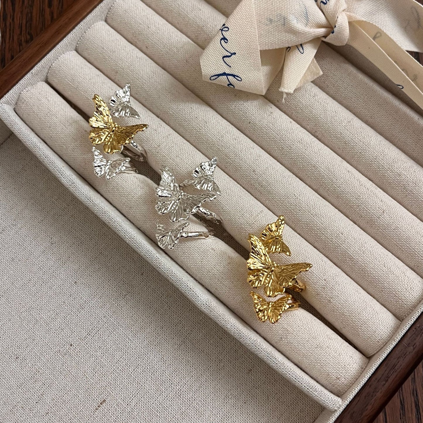 Classic Style Liquid Butterfly Sier Plated Ring