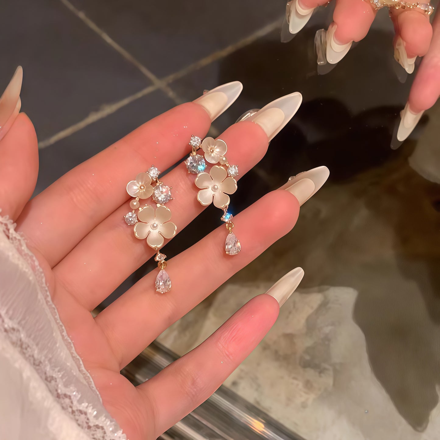 Women's Super Fairy White Sparking Zirconium Tassel Flowers For Elegant Delicate Rings