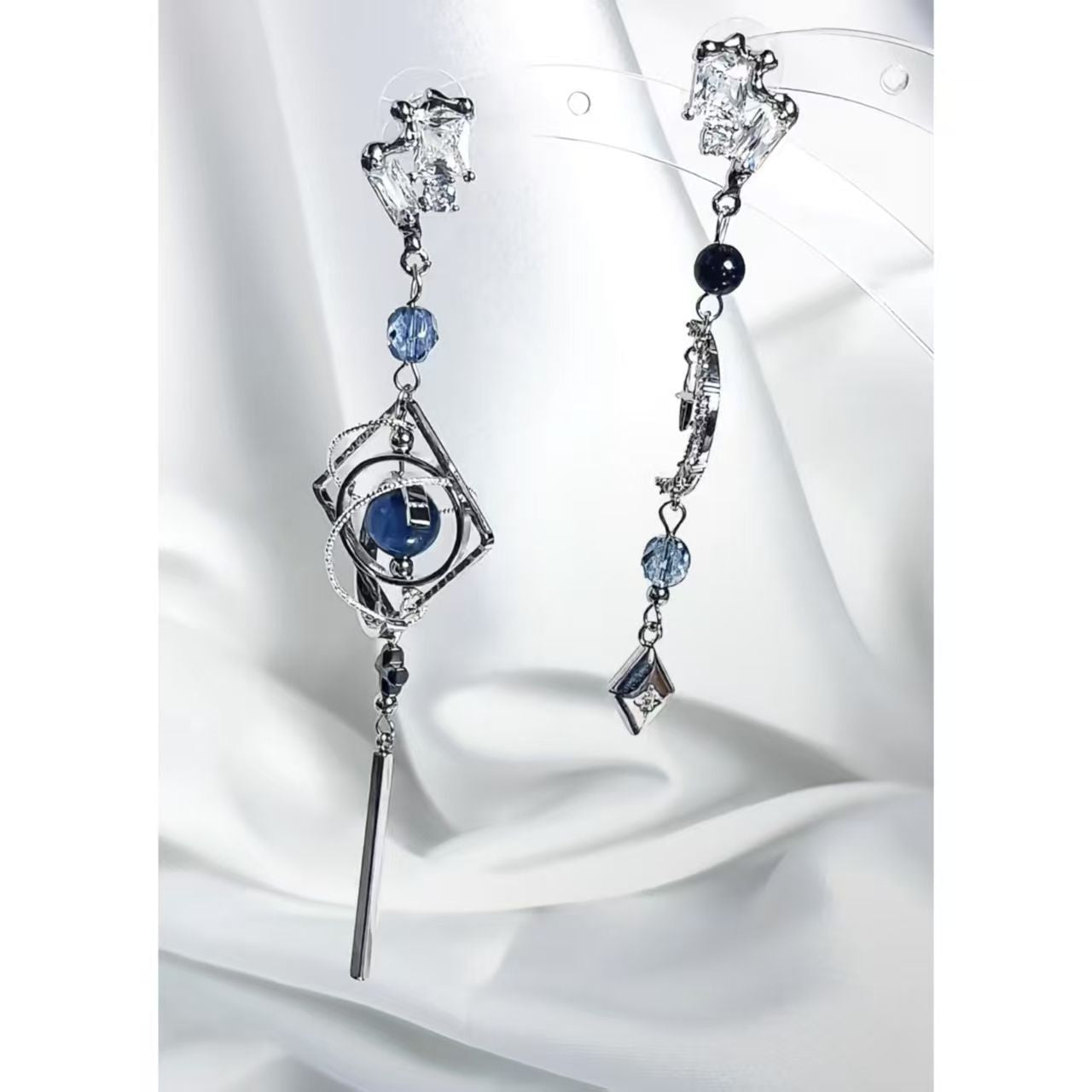 Royal Style Universe Star Sier Alloy Asymmetric Blue Crystal Stud Earrings