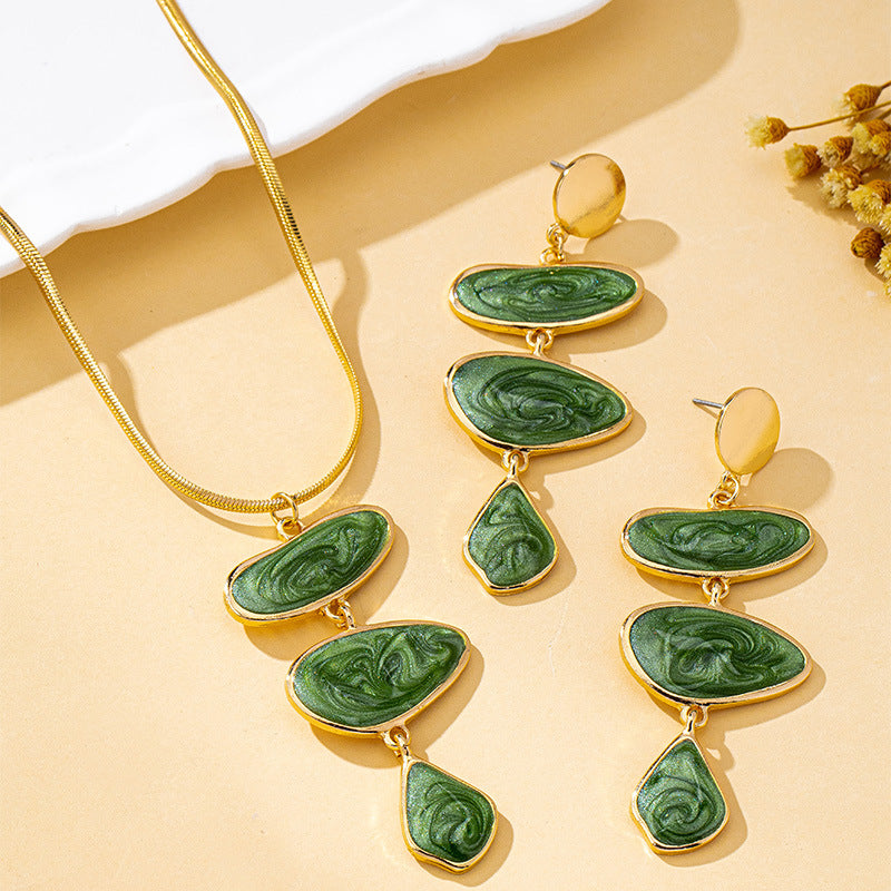 Women's Fashion Elegant Geometric Enamel Glaze Suit Suitable For The Dinner Jewelry Set