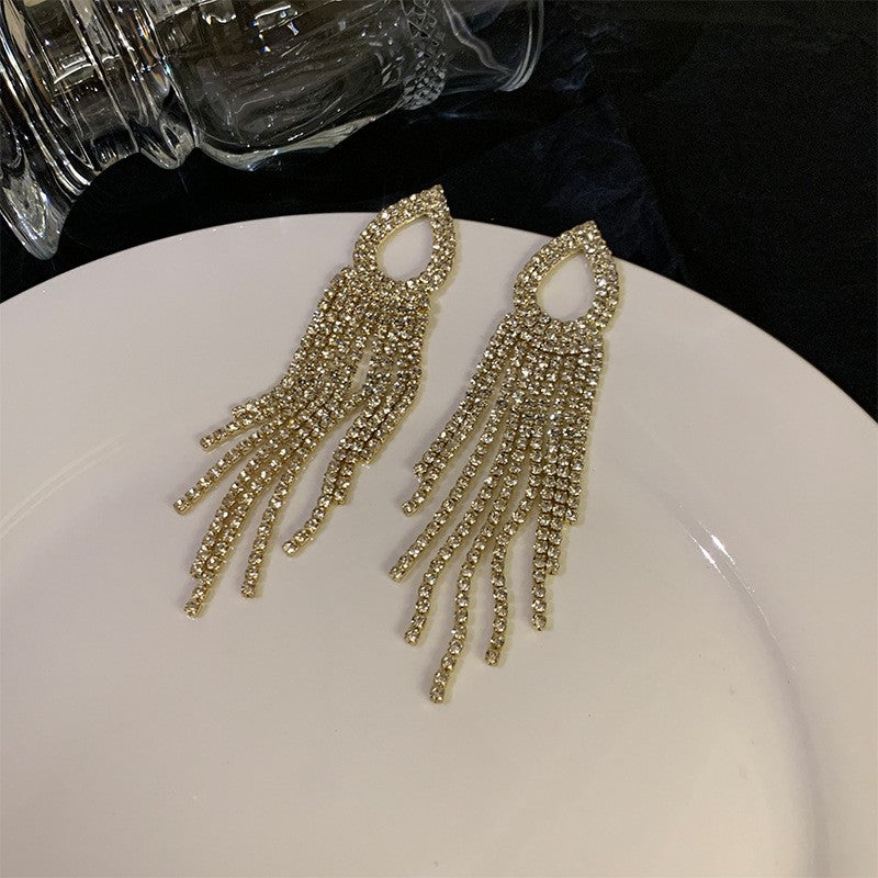 Luxury Fashion Versatile Elegant High-grade Sweet Cool Personality Earrings
