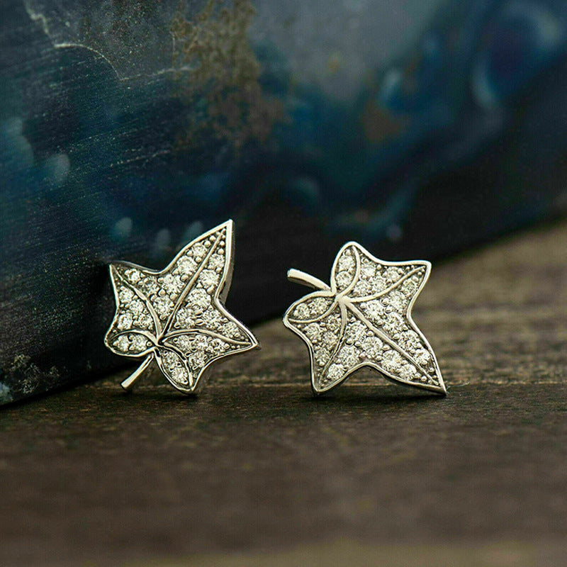 Shi Exquisite Maple Leaf Zircon Temperamental Minority Design Rings