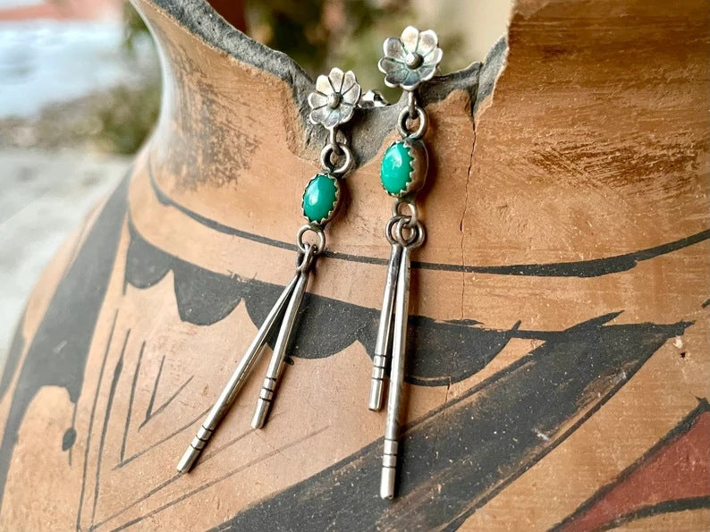 Fashionable Simple Geometric Turquoise Square Tassel Rings