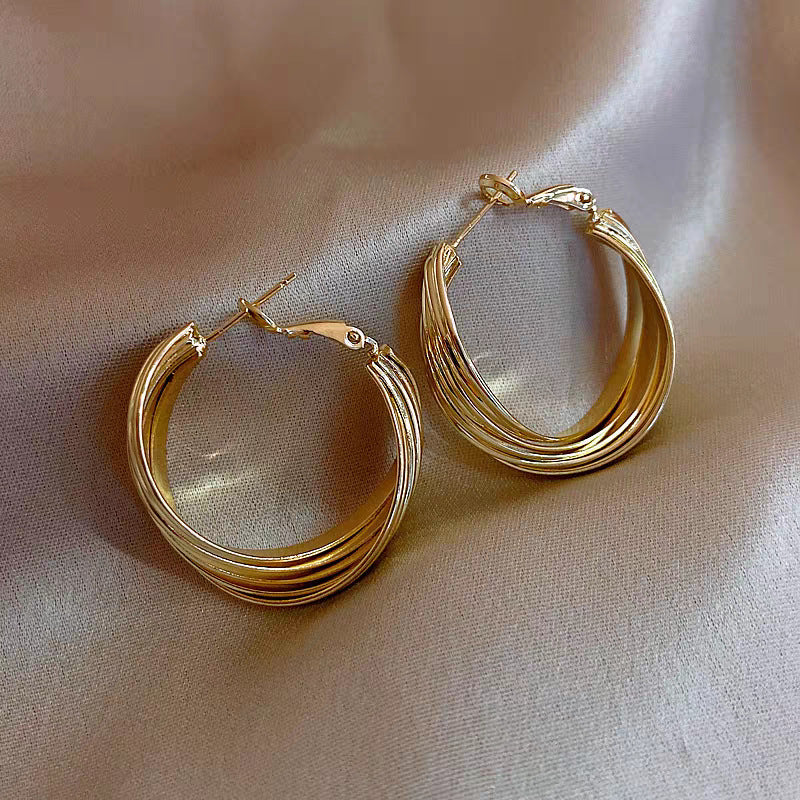 Women's Retro Affordable Luxury Gold High-grade Pearl Earrings