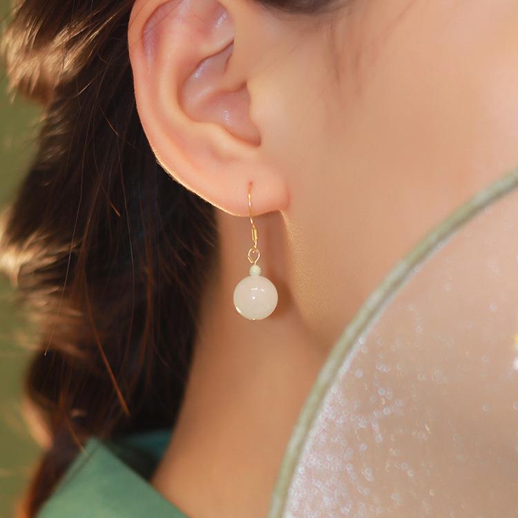 Women's Jade Small Versatile Design High-grade Sense Ear Hook
