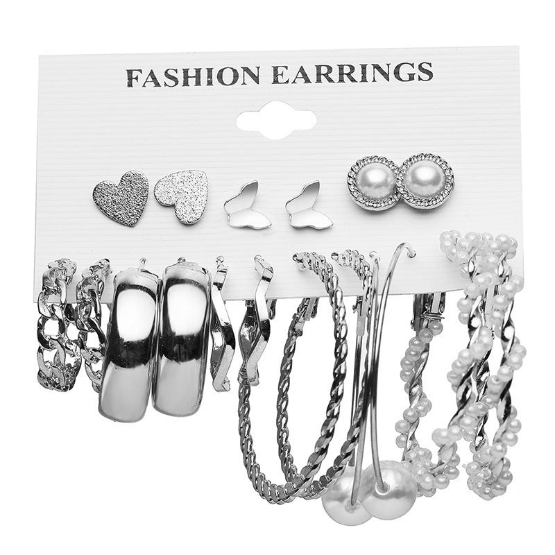 Women's Retro Gold Geometric Suit Fashion Pearl With Earrings