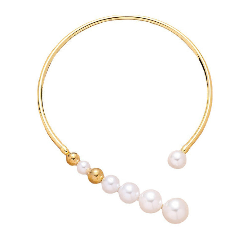 Women's Profile Fashion Pearl Simple Small Golden Balls Necklaces