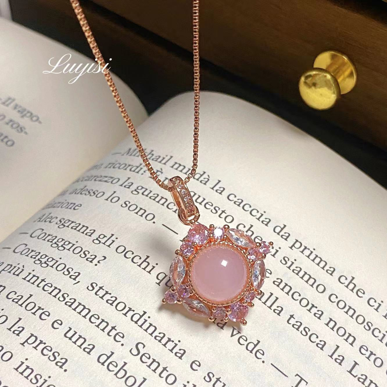 Retro French Pink Crystal Antique Style Jewelry Set