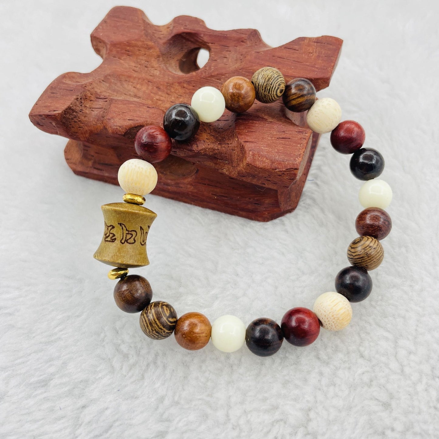 Women's & Men's Ethnic Style Wooden Beaded Six Words Mantra Bracelets