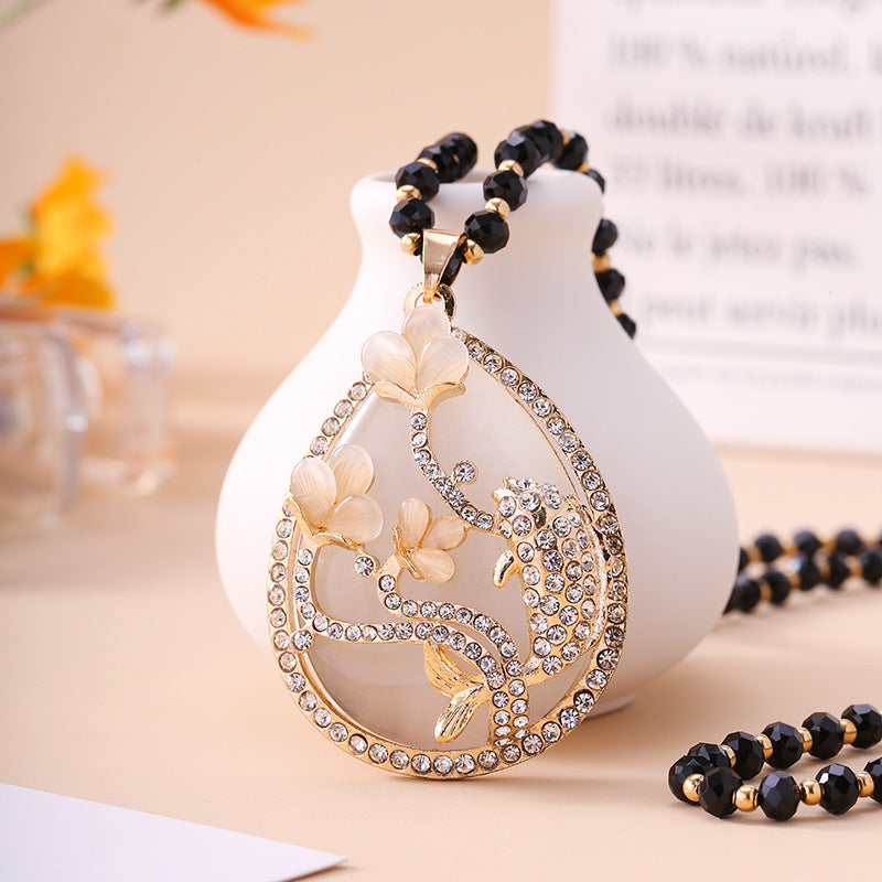 Women's Fashionable Three-dimensional Flower Full Diamond Pearl Necklaces