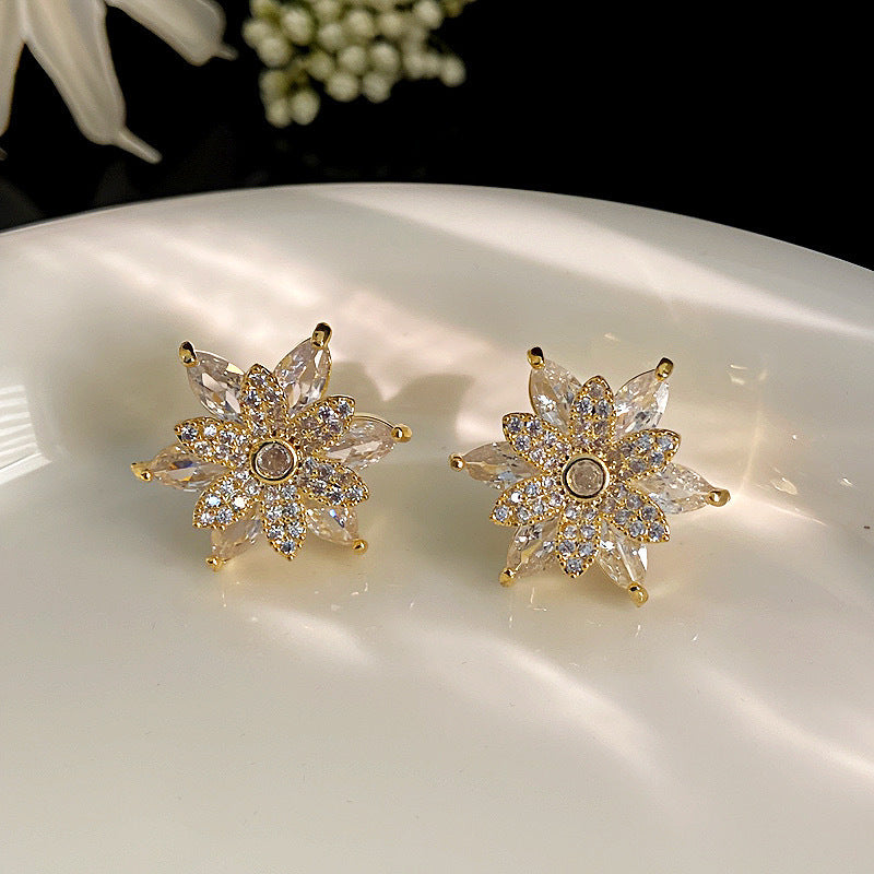 Women's Sier Needle Flower Color Zircon Mori Sweet Fashion Earrings