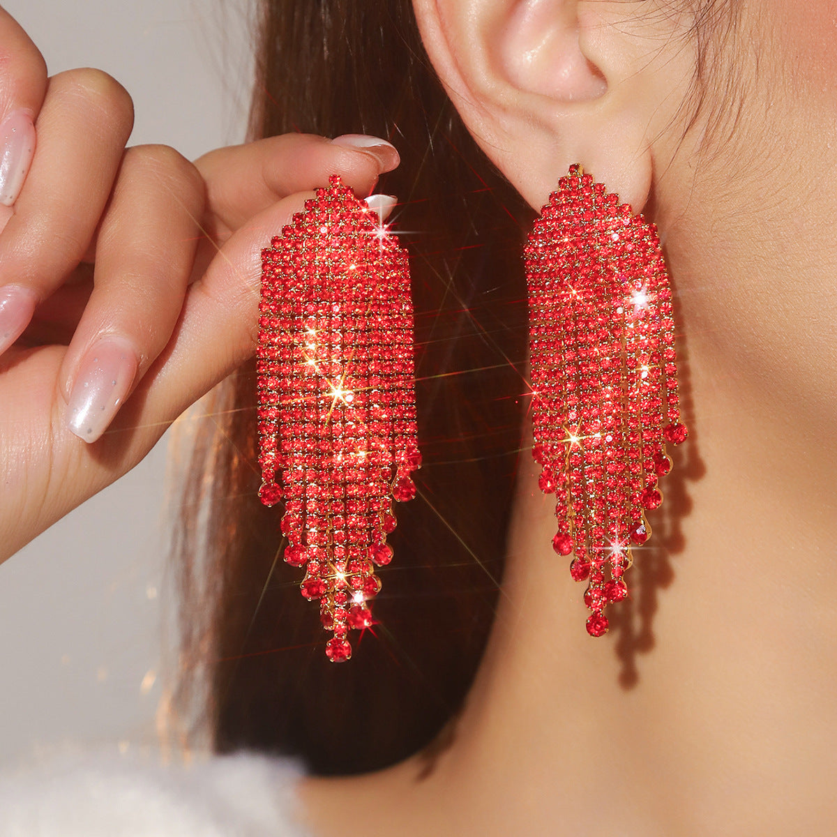 Women's Super Flash Rhinestone Long Fringe High-grade Earrings