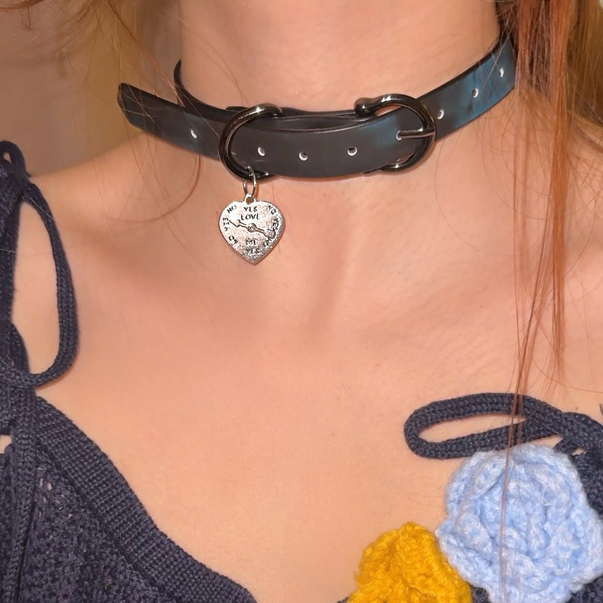 Women's Warm Color Changing Leather Hot Senior Clavicle Collar