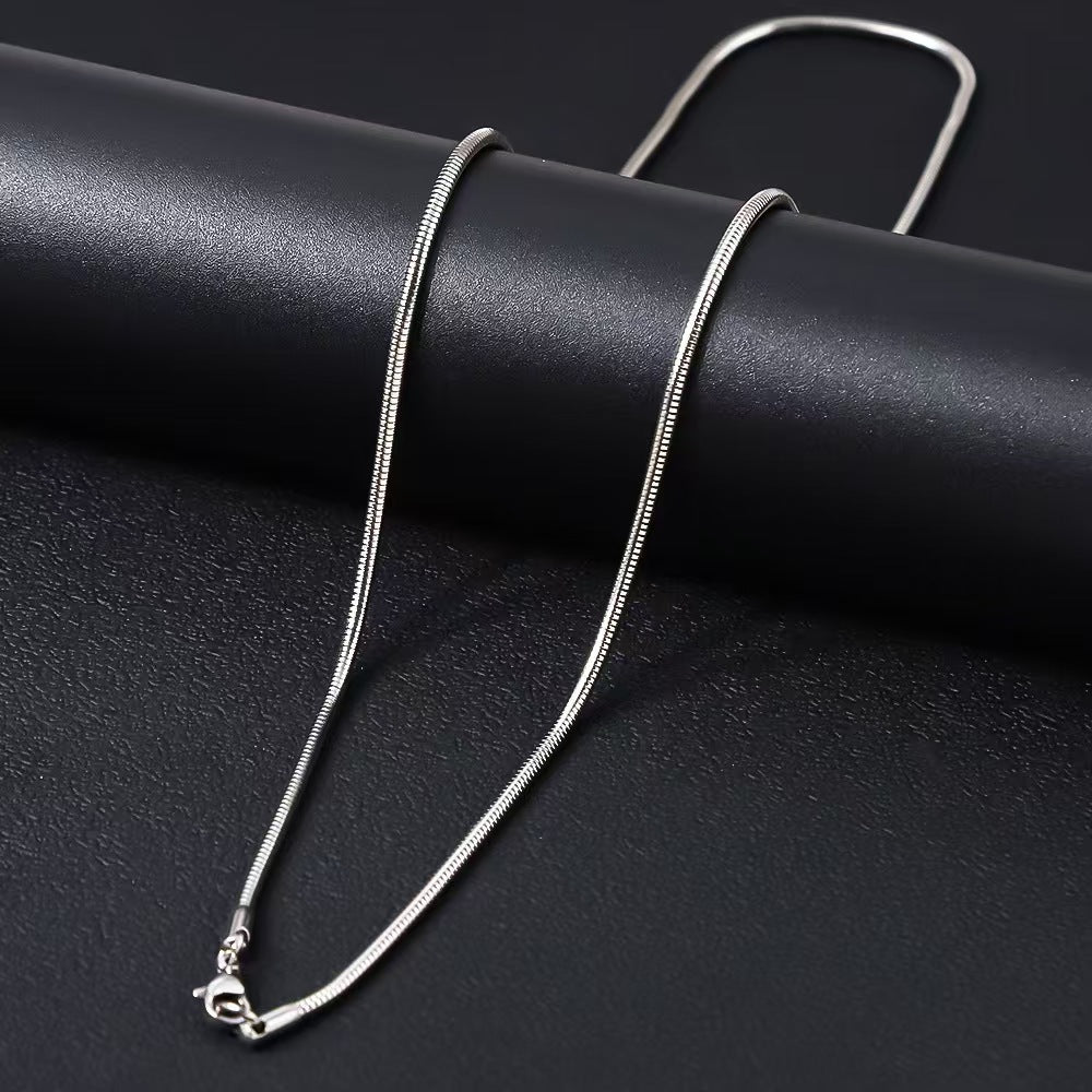 Men's Steel Embossed Cuban Link Chain Fashion Short Personality Street Necklace