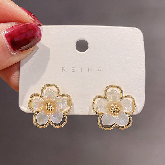 Women's French Style High-grade Flower For Light Stud Earrings