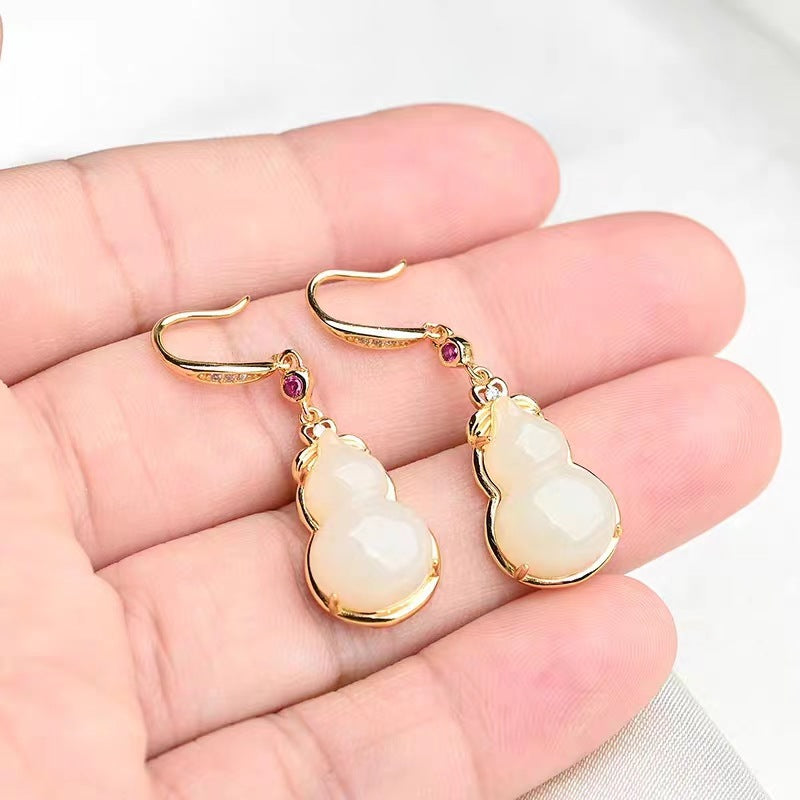 Women's Imitation Natural Jade Vintage Inlaid White Gourd Ear Hook