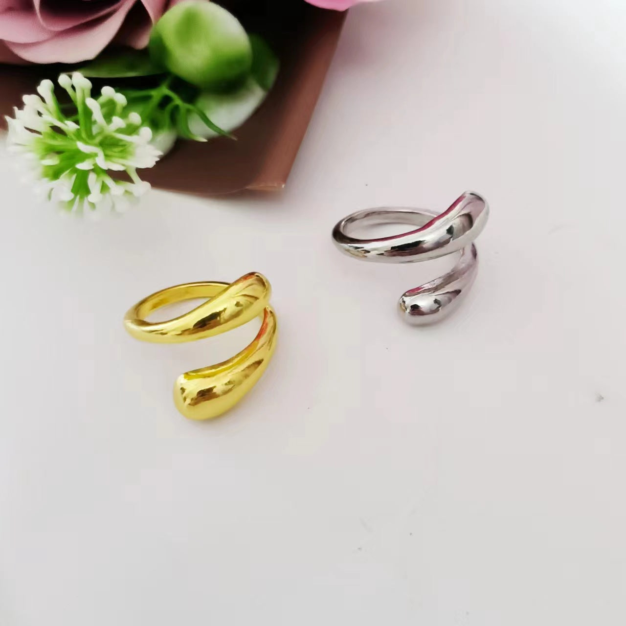 Glossy Water Drop Irregular Opening Winding Rings