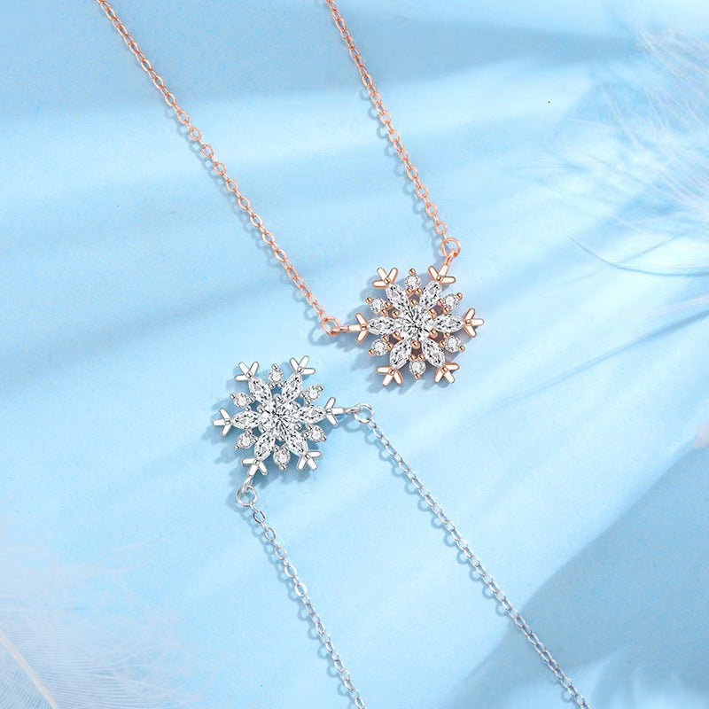 Snowflake Design Light Luxury Clavicle Chain Pendants