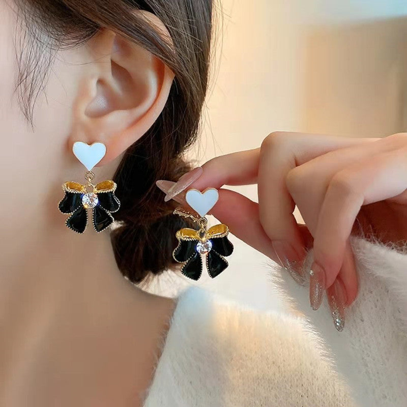 Women's Ear Opal Korean Style Asymmetric Eardrops Earrings