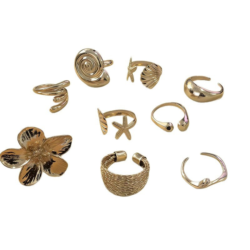 Women's Design Golden Light Luxury High-grade Vintage Flower Ring