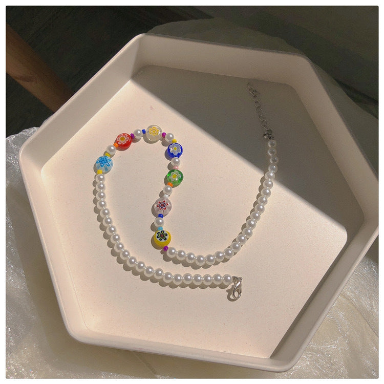 Women's Daisy Glass Small Beads Short Pearl Handmade Beaded Necklaces