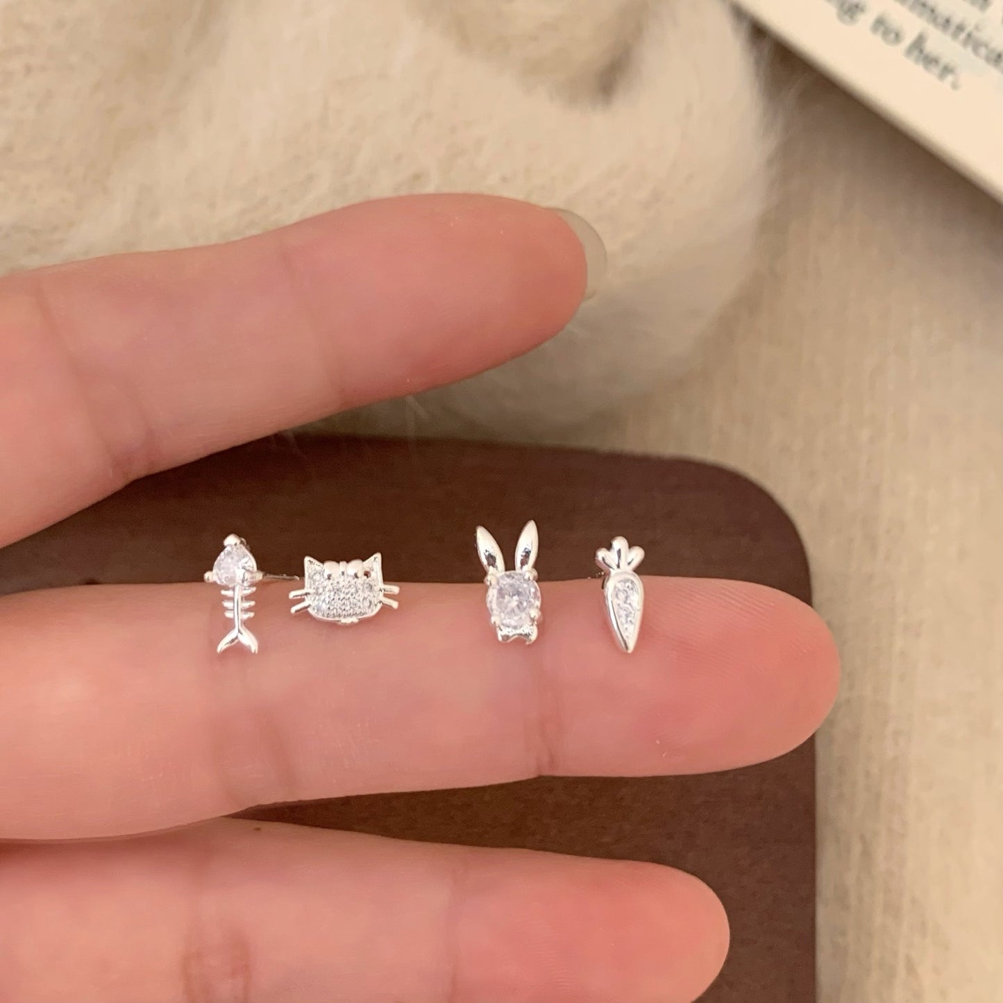 Cat Gentle Cute Ear Bone Carrot Fishbone Stud Earrings