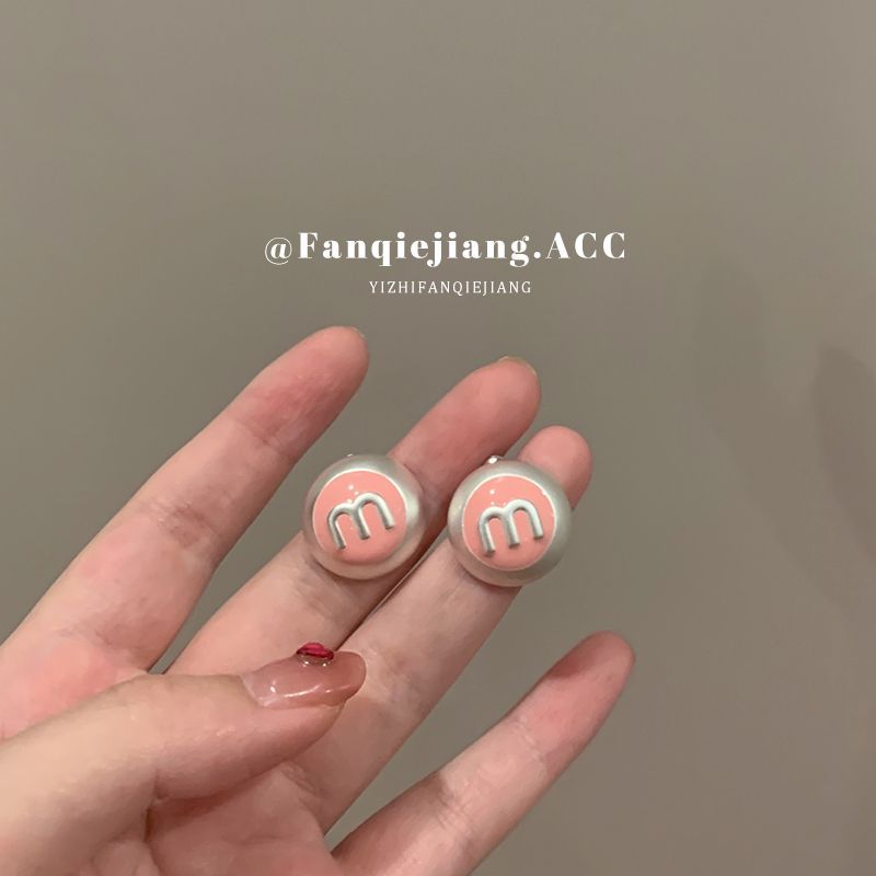 Temperament Niche Ear Jewelry Light Luxury Earrings