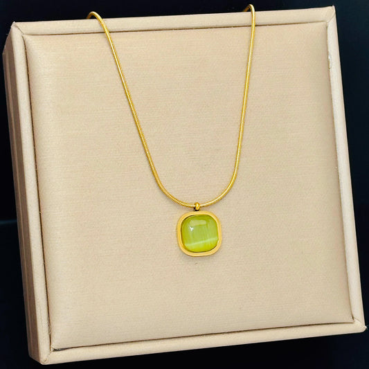 Women's Sugar Irregular Plate Light Luxury Fashion Temperament Clavicle Chain Necklaces