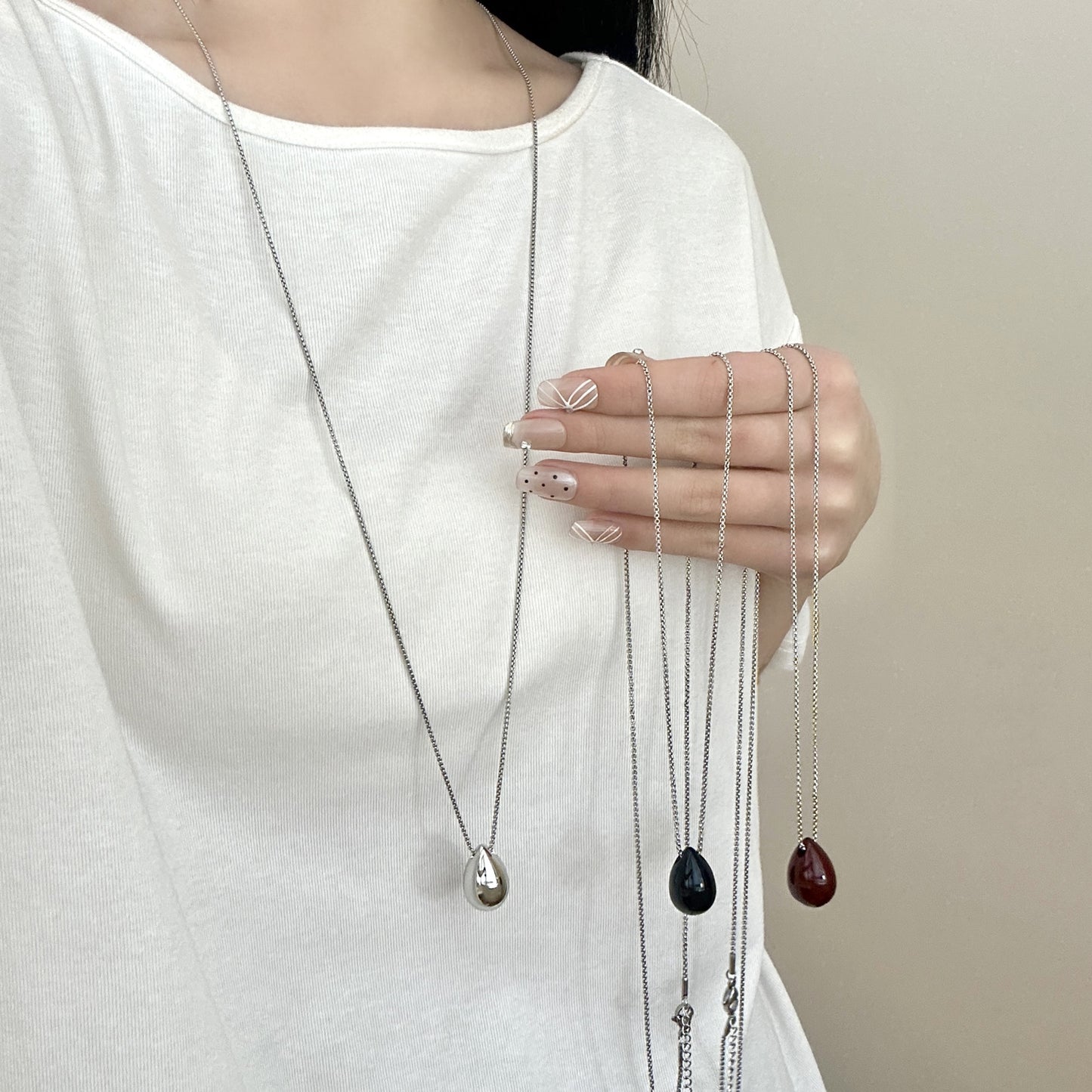 Women's Solid Water Drop Oil Personalized Sweaters Necklaces