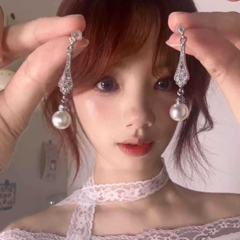 Style Long Pearl Eardrops Vintage Court Light Luxury Incense Ear Rings
