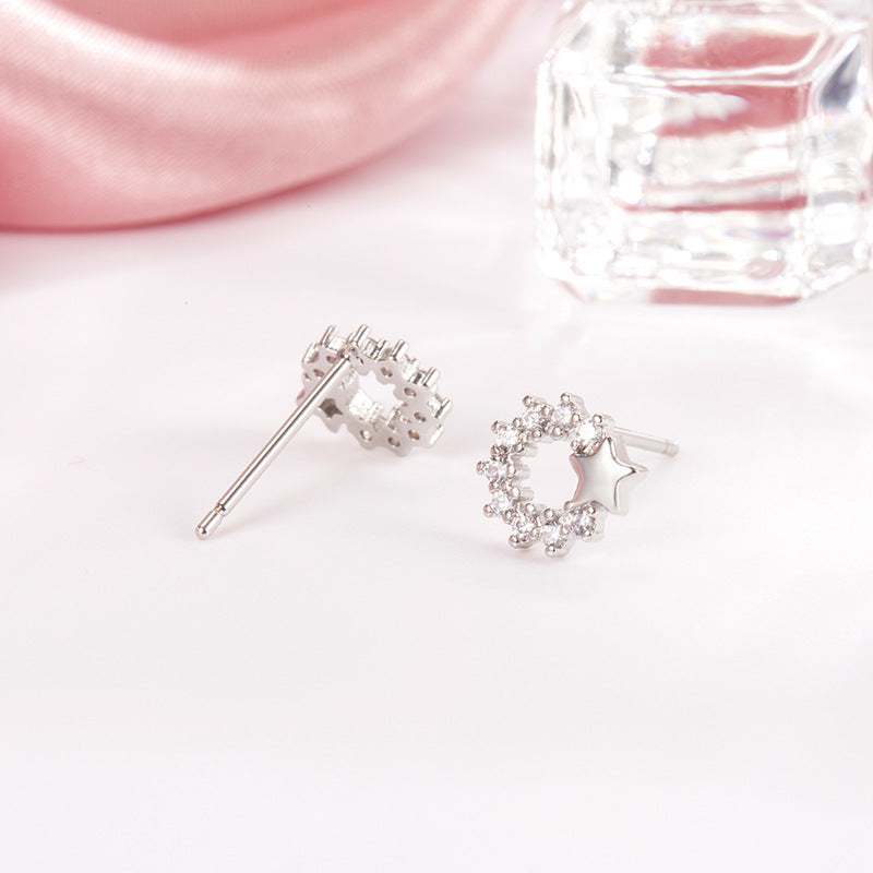 Style Saturn Colored Loving Heart Asymmetric Design Female Sweet Exquisite Stud Earrings
