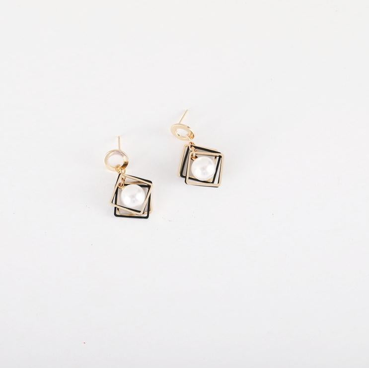 Elegant Geometric Square Korean Fashionable Cherry Rings