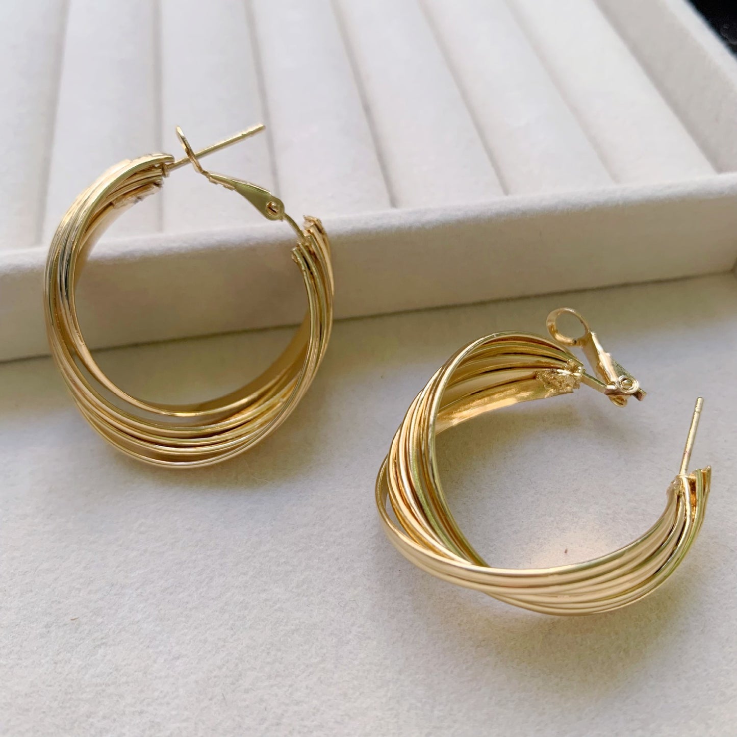 Women's Luxury Gold Fashionable High Sense Ear Rings