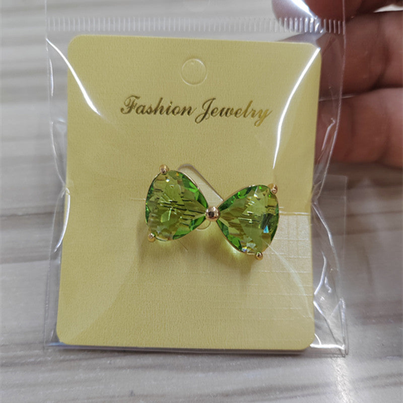 Women's High Sense Formal Dress Retro Brooches