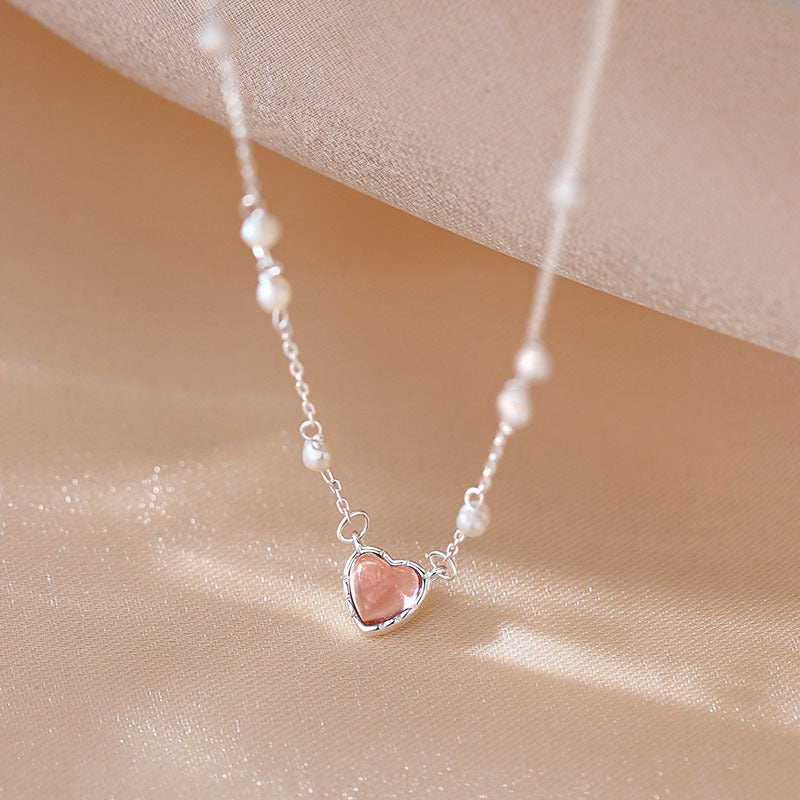 Love Pearl Female Light Luxury Minority Advanced Design Sense Sweet Necklaces
