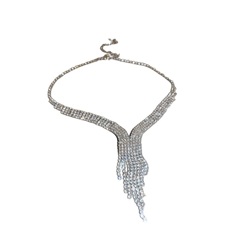 Women's Tassel Two-piece Exaggerated Light Luxury Temperament Clavicle Chain High-grade Jewelry Set