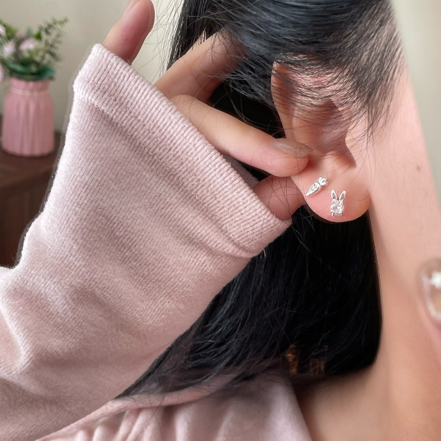 Cat Gentle Cute Ear Bone Carrot Fishbone Stud Earrings