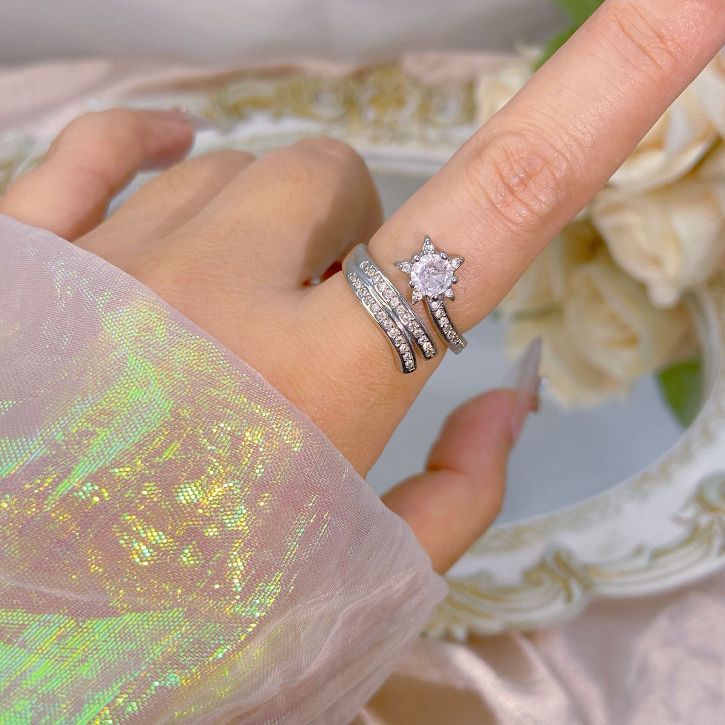 Yuan High-quality Zircon High-grade Color Retaining Open Rings