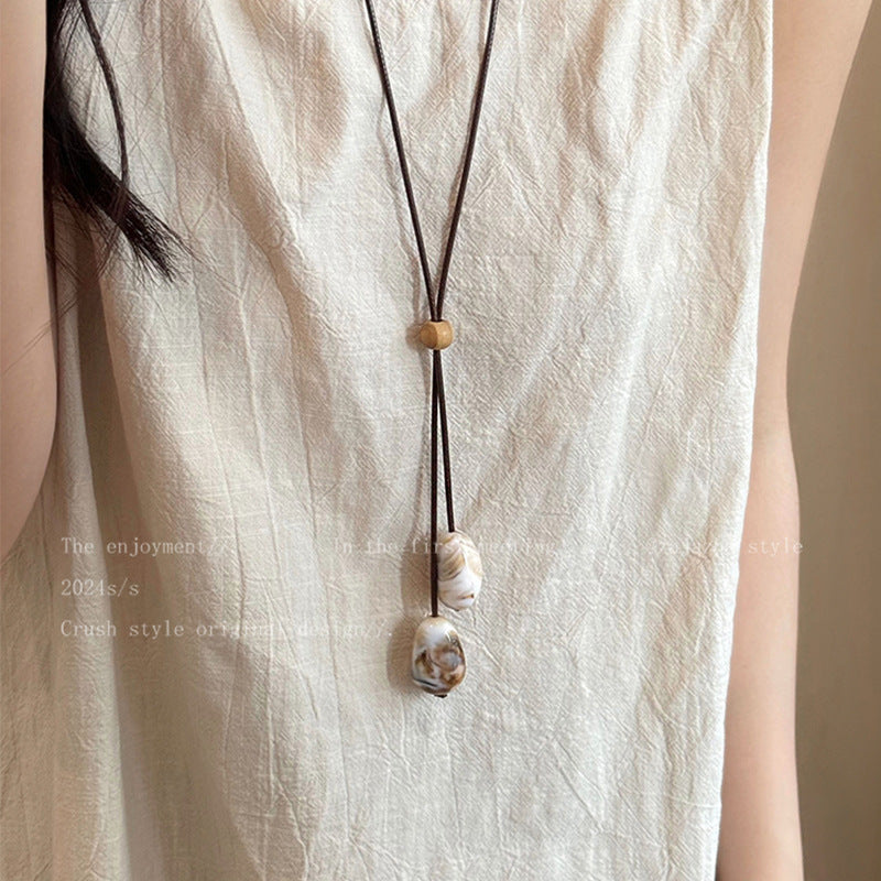 Women's High-grade Butterfly Pearl Style Niche Clavicle Chain Light Luxury Necklaces