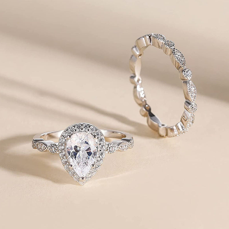 Couple Water Drop Pear-shaped Wedding Two Classic Simple Design Sense Rings