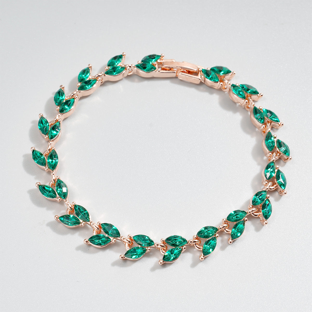Green Zircon Female Small Willow Leaf Crowd Bracelet