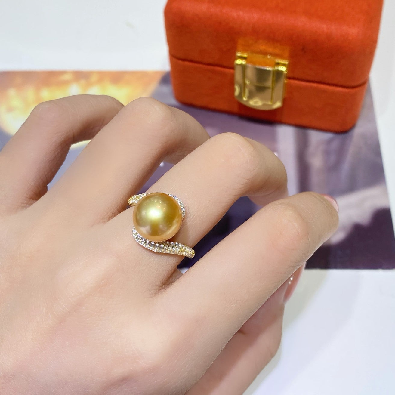 Women's Pearl Gold-plated Zircon Inlaid Perfect Circle Rings