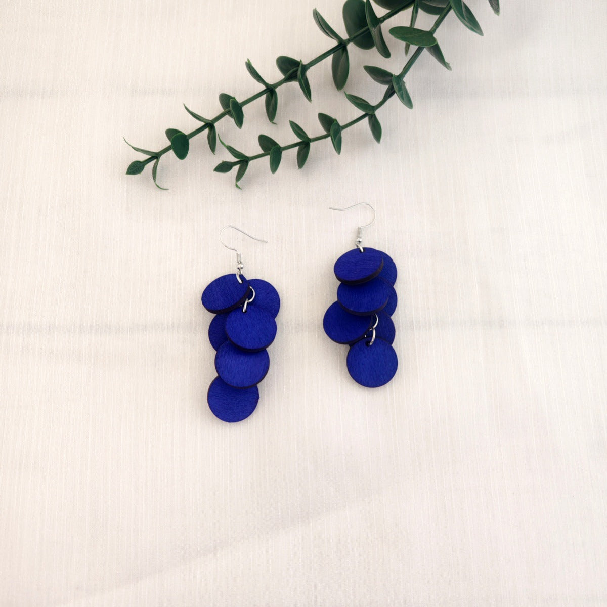 Grape Cluster Fashion Personality Wood Piece Ear Hook