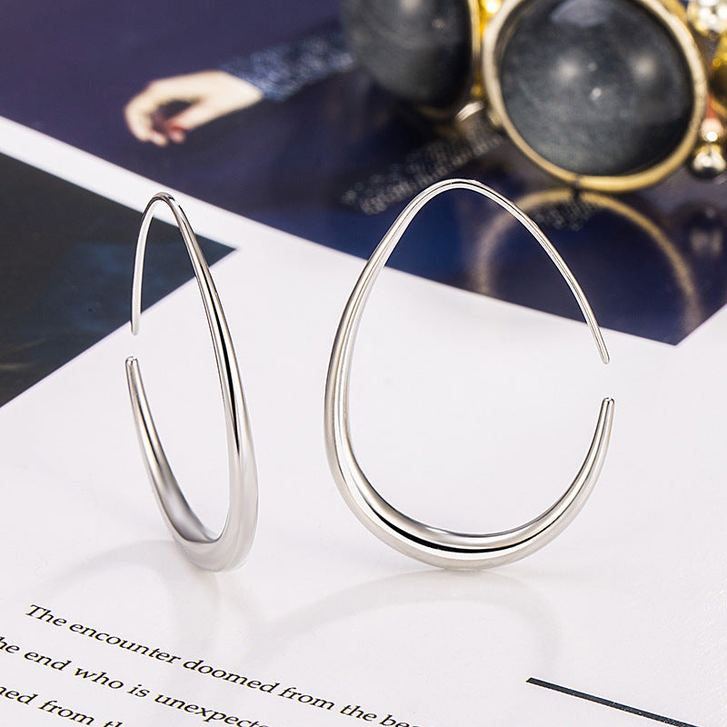 Women's Drop-shaped Round Simple Exquisite Exaggerated Elegant French Style Cold Ear Hook